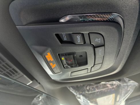 Used 2025 Toyota bZ4X FWD w/ Weather Package image 25