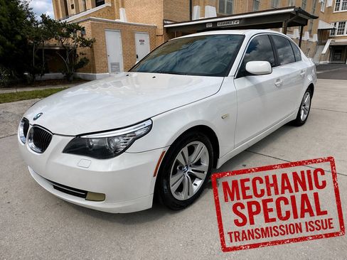 Used 2009 BMW 528i Sedan RWD image 1