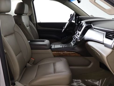 Used 2019 Chevrolet Tahoe Premier w/ RST 6.2L Performance Edition AWD/4WD image 19