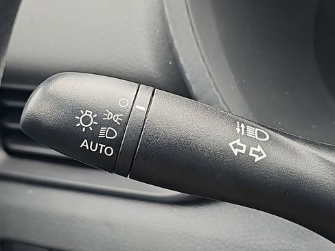 New 2025 Nissan Sentra S image 30