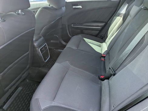 Used 2018 Dodge Charger R/T RWD image 12