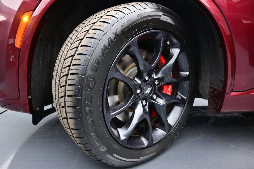 Used 2022 Dodge Durango R/T w/ Tow 'N Go Package AWD/4WD image 16