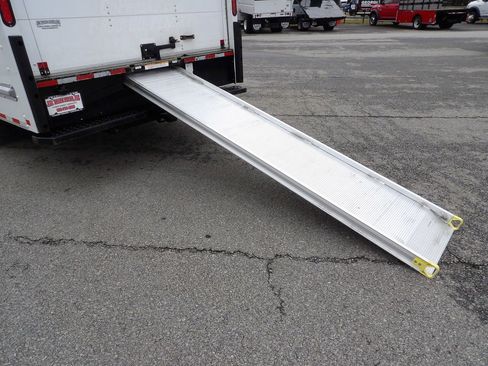 Used 2021 GMC Savana 3500 Extended w/ Power Convenience Package image 34