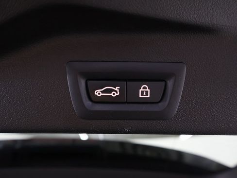 Used 2022 BMW X5 M50i AWD/4WD image 26