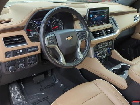 Used 2021 Chevrolet Tahoe Premier w/ Premium Package RWD image 9