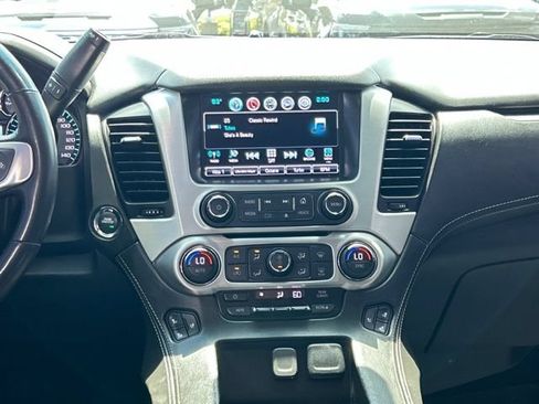 Used 2018 GMC Yukon SLT w/ Open Road Package AWD/4WD image 27