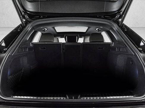 Certified 2025 Audi Q5 Premium w/ Convenience Package AWD/4WD image 6