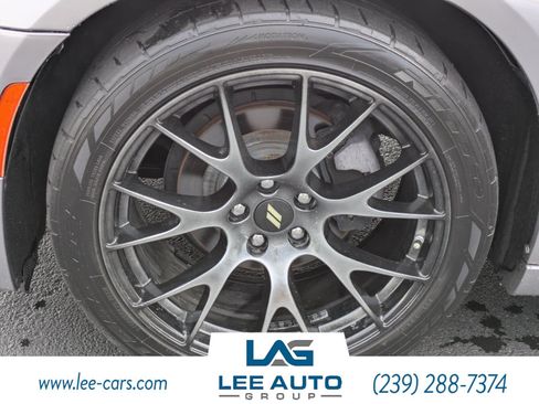 Used 2017 Chrysler 300 S RWD image 10