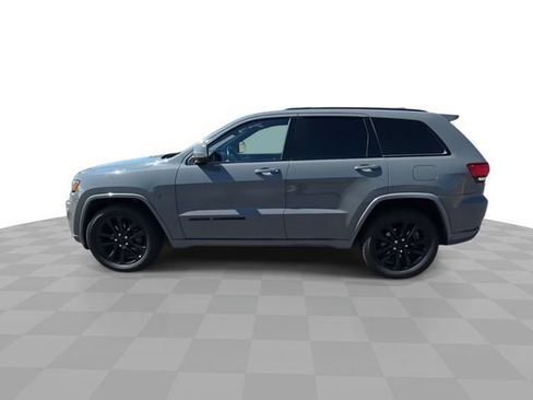 Used 2020 Jeep Grand Cherokee Altitude RWD image 5