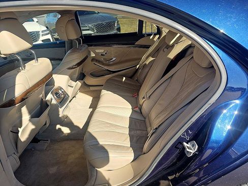 Used 2015 Mercedes-Benz S 550 4MATIC Sedan image 31