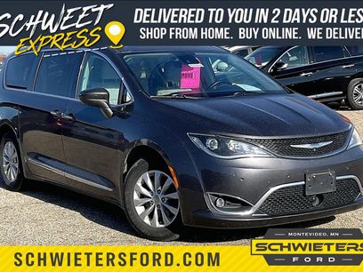 Used 2018 Chrysler Pacifica Touring-L Plus