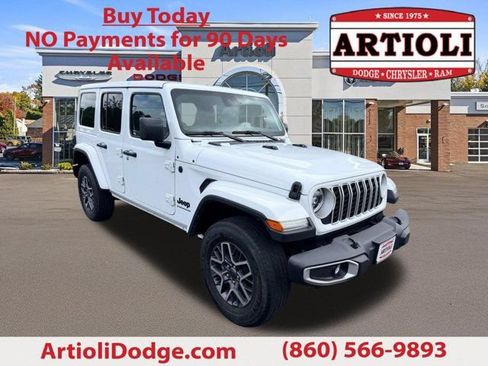Certified 2025 Jeep Wrangler Unlimited Sahara AWD/4WD image 1