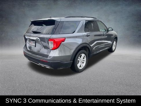 Used 2023 Ford Explorer XLT w/ Equipment Group 202A AWD/4WD image 6