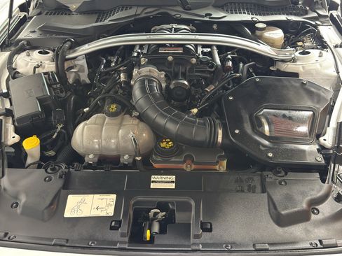 Used 2019 Ford Mustang GT Premium w/ GT Performance Package RWD image 33