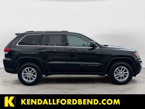 Used 2020 Jeep Grand Cherokee Laredo AWD/4WD image 4