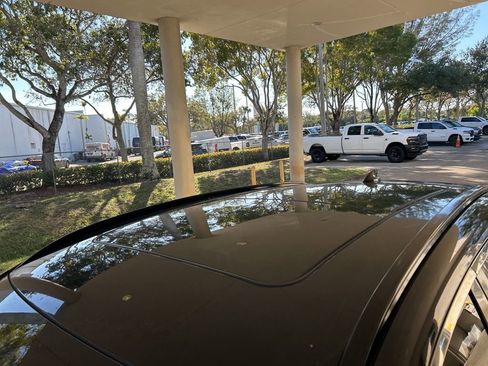 Used 2024 Genesis GV70 2.5T w/ Sport Prestige Package image 16