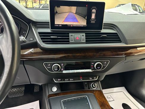 Used 2018 Audi Q5 2.0T Premium Plus w/ Premium Plus Package AWD/4WD image 29