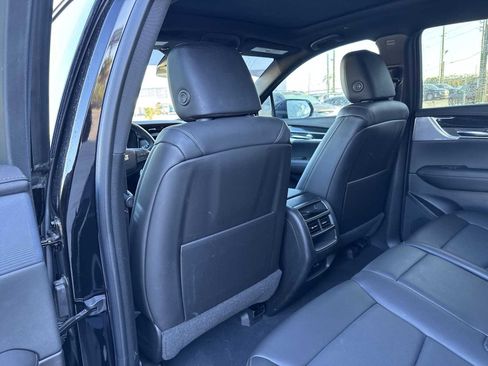 Used 2023 Cadillac XT5 Premium Luxury image 17