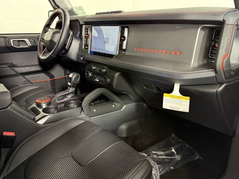 New 2025 Ford Bronco Raptor image 9