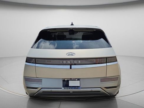 Certified 2023 Hyundai Ioniq 5 Limited RWD image 5