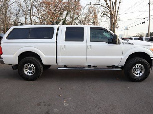 Used 2016 Ford F250 Lariat w/ Lariat Ultimate Package image 4