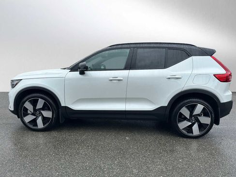 Certified 2023 Volvo XC40 Recharge Ultimate w/ Protection Package Premier AWD/4WD image 7