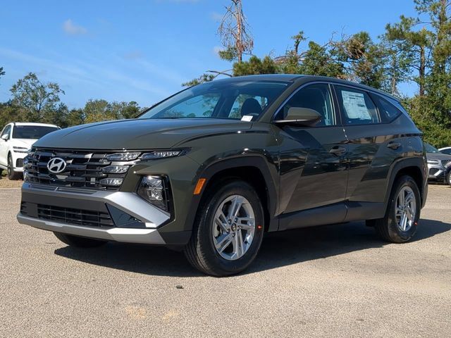 New 2025 Hyundai Tucson SE FWD image 2