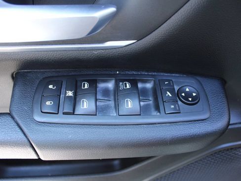 Used 2020 RAM 1500 Big Horn AWD/4WD image 20