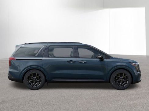 New 2026 Kia Carnival SX image 7
