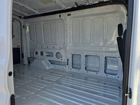 New 2026 Ford Transit 250 148 Medium Roof RWD image 13