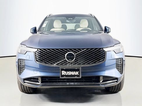 New 2026 Volvo XC90 B6 Plus w/ Protection Package AWD/4WD image 2