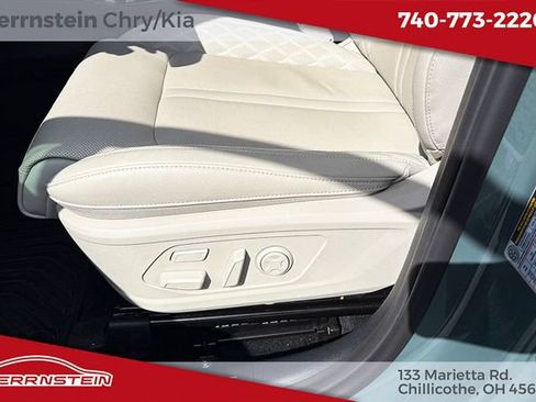 Used 2026 Kia Sorento SX Prestige AWD/4WD image 17