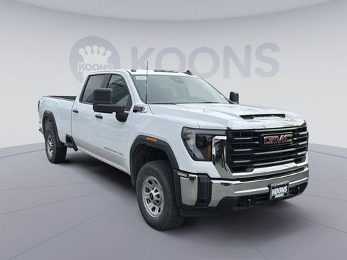 New 2026 GMC Sierra 3500 Pro image 10