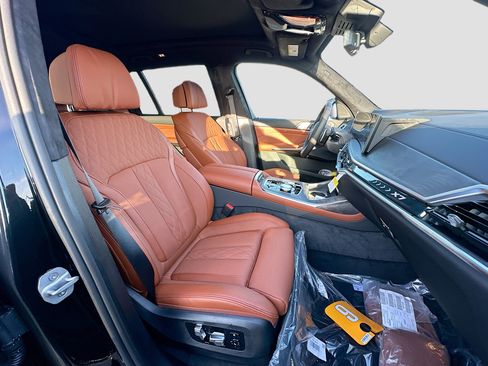 New 2027 BMW X7 xDrive40i w/ Executive Package AWD/4WD image 22