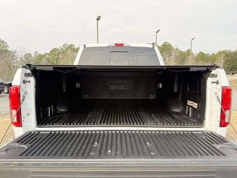 Used 2020 Ford F150 Lariat image 30