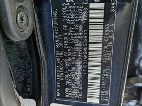 Used 2021 Toyota Camry LE FWD image 15