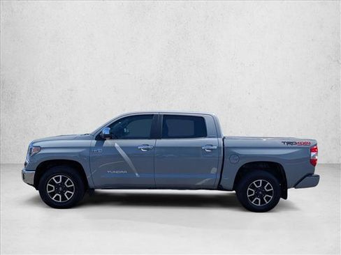 Used 2018 Toyota Tundra Limited w/ Limited Premium Package AWD/4WD image 10