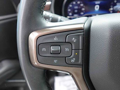 Used 2023 Chevrolet Tahoe High Country w/ Premium Package AWD/4WD image 17