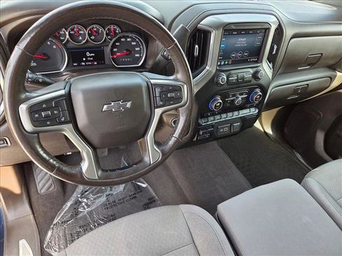 Used 2021 Chevrolet Silverado 1500 RST image 10