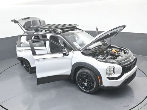 New 2026 Mitsubishi Outlander Trail Edition image 75