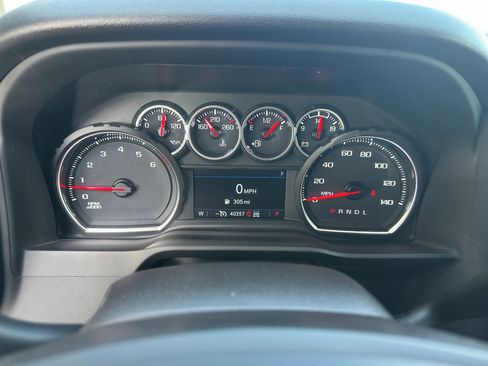 Used 2022 Chevrolet Silverado 1500 LT Trail Boss w/ LT Trail Boss Premium Package image 19