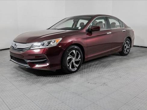 Used 2016 Honda Accord LX image 2