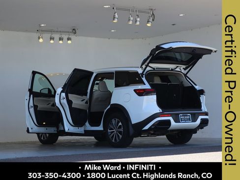 Certified 2025 INFINITI QX60 Pure w/ Cargo Package AWD/4WD image 4
