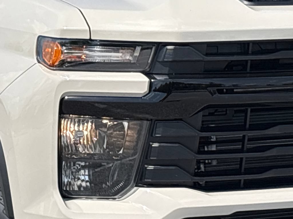 New 2026 Chevrolet Silverado 2500 Custom w/ Custom Value Package AWD/4WD image 37