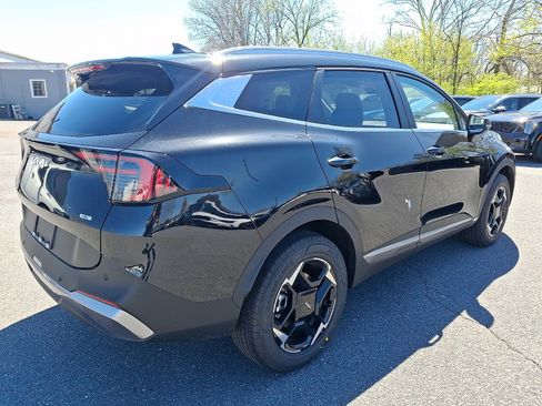New 2026 Kia Sportage EX image 3