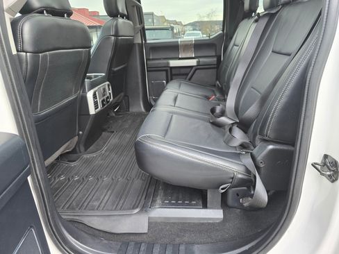 Used 2019 Ford F350 Lariat image 32