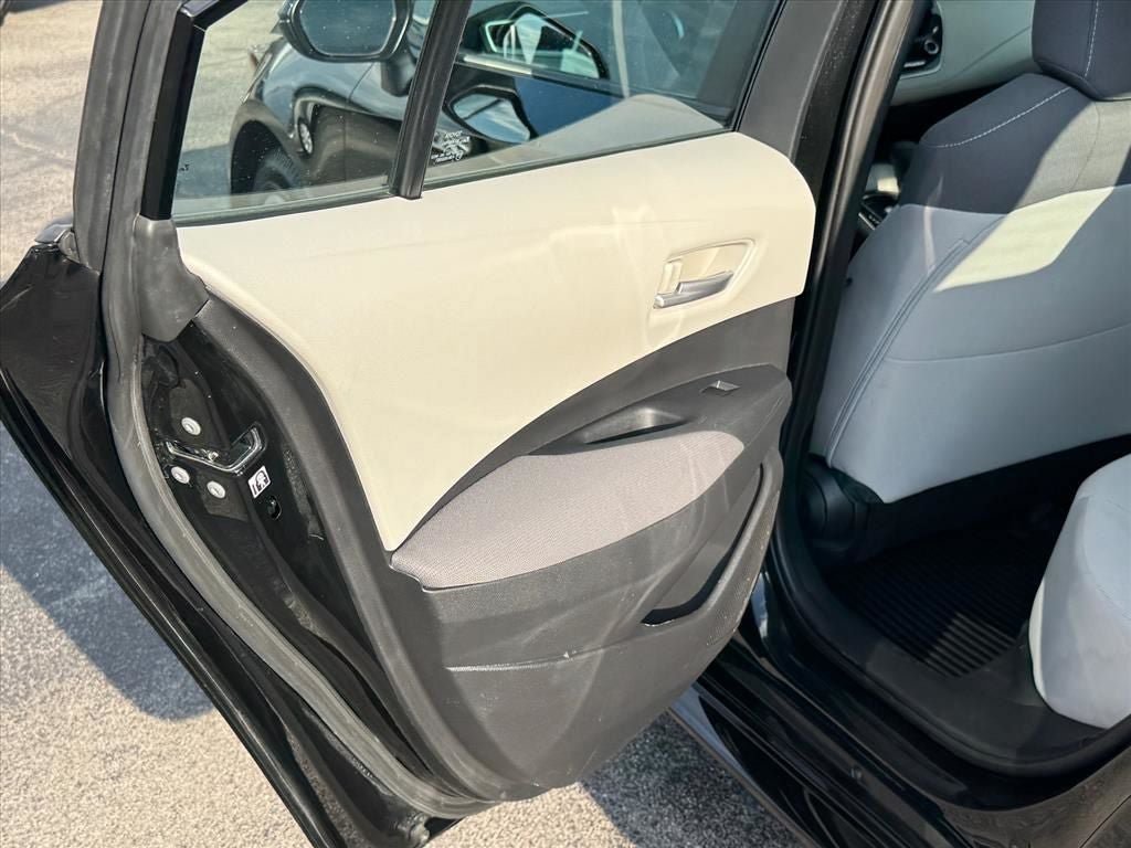 Used 2020 Toyota Corolla LE FWD image 16