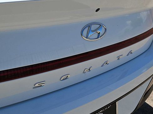 Certified 2023 Hyundai Sonata SEL FWD image 12