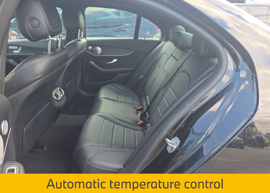 Used 2021 Mercedes-Benz C 300 4MATIC Sedan w/ Premium Package image 8