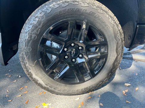 New 2026 Chevrolet Silverado 1500 LT Trail Boss w/ Safety Package image 29